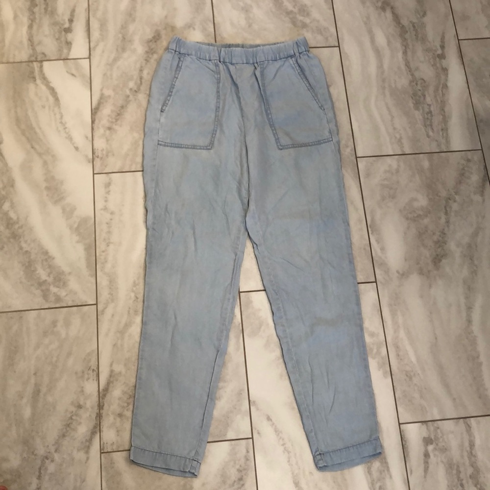 Light blue high waisted pant